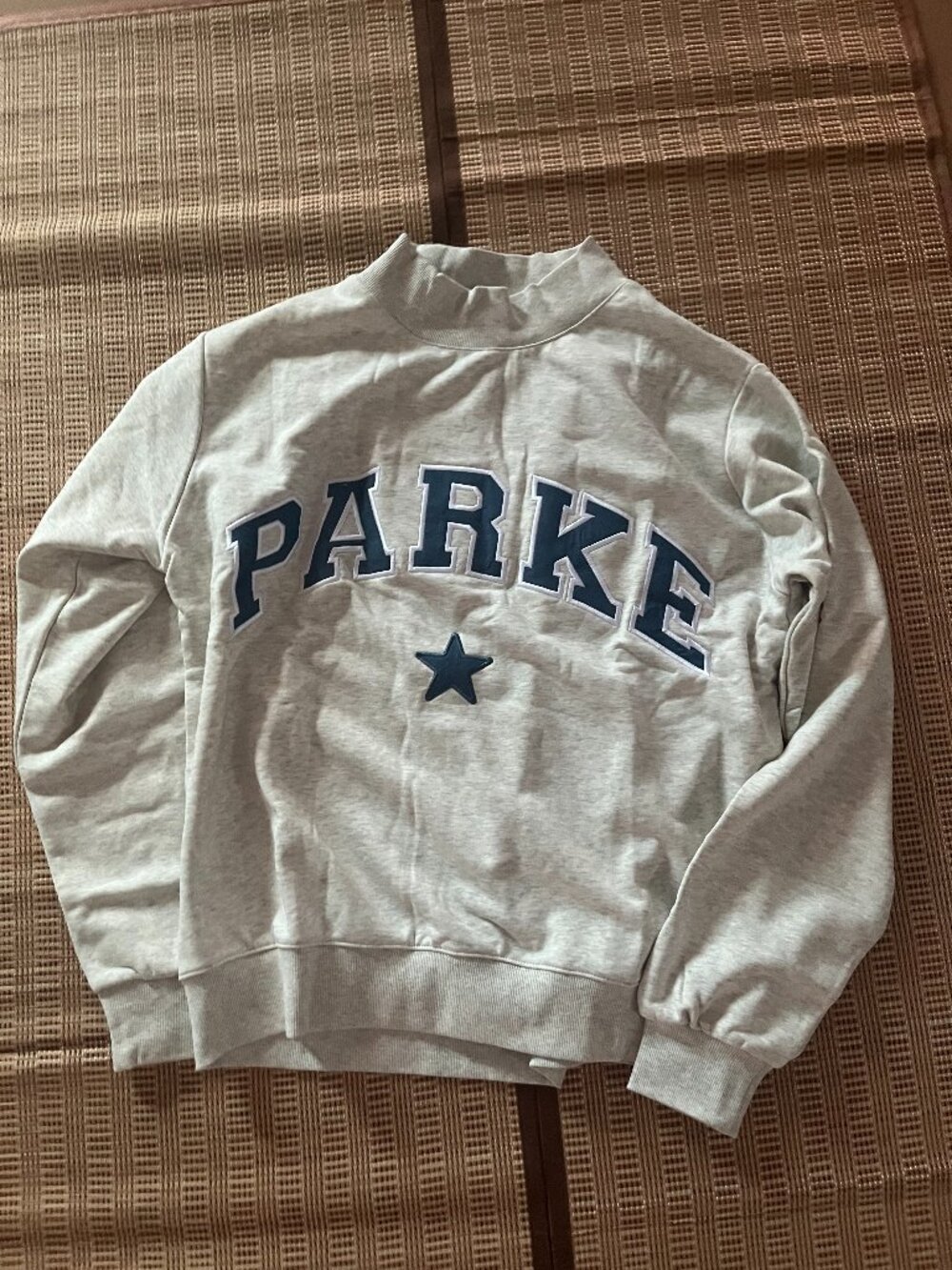 Parke Grey & Blue Star Sweatshirt (Worn 1-2 Times)
